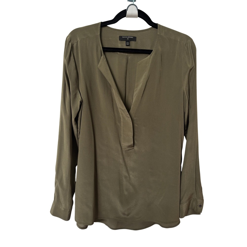 Banana Republic Women Olive Green 100% Silk V-Neck Popover Blouse Size M
